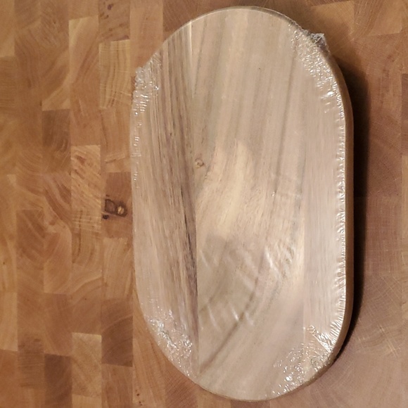 Unopened Mini Charcuterie board with cheese spreaders. - Picture 3 of 3